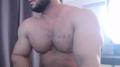 Jock gay muscle hunk jerking off - nvdvid.com