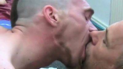 Amateur German gay fisted in asshole - drtuber.com - Germany